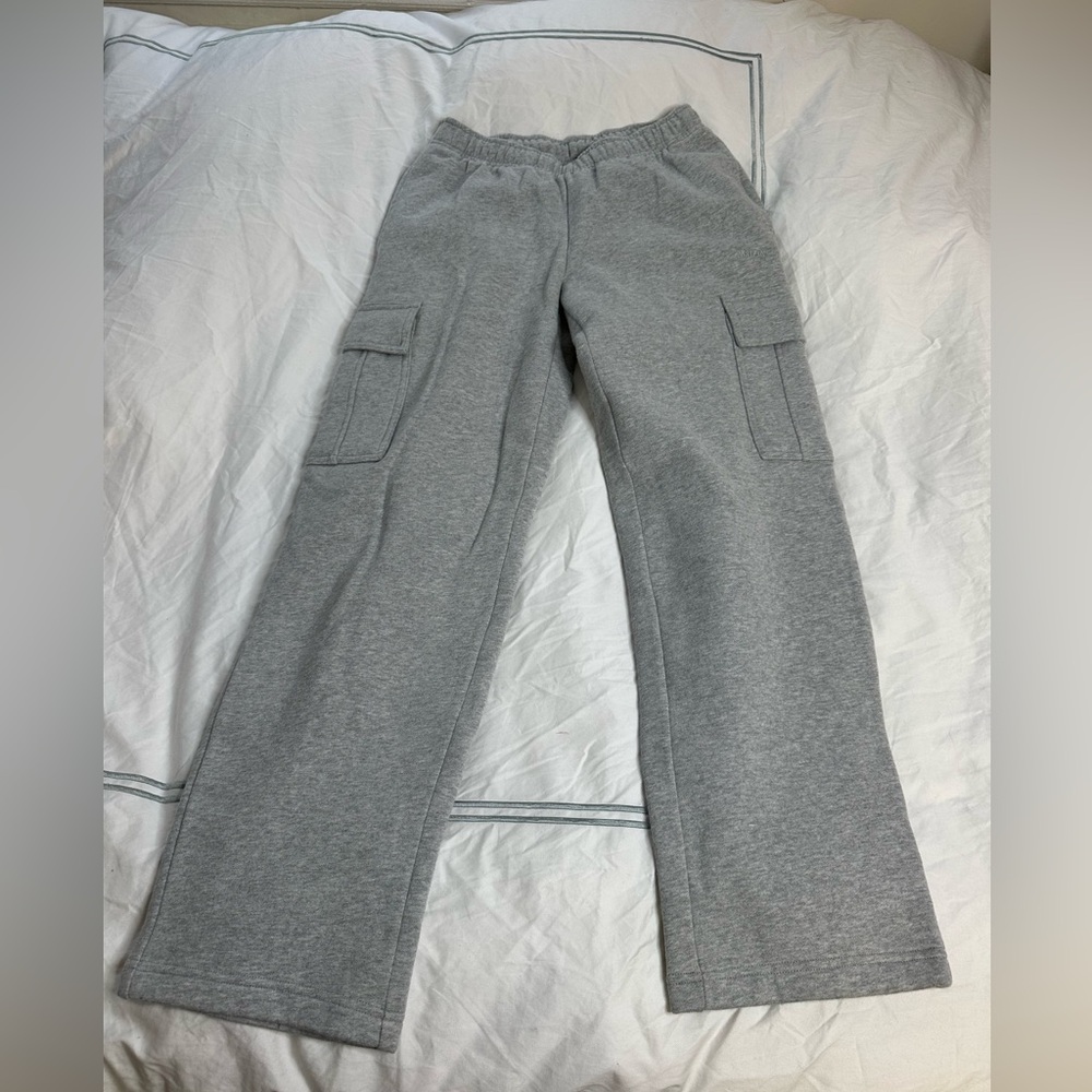 Aritzia Cargo Sweatpants in Size XS